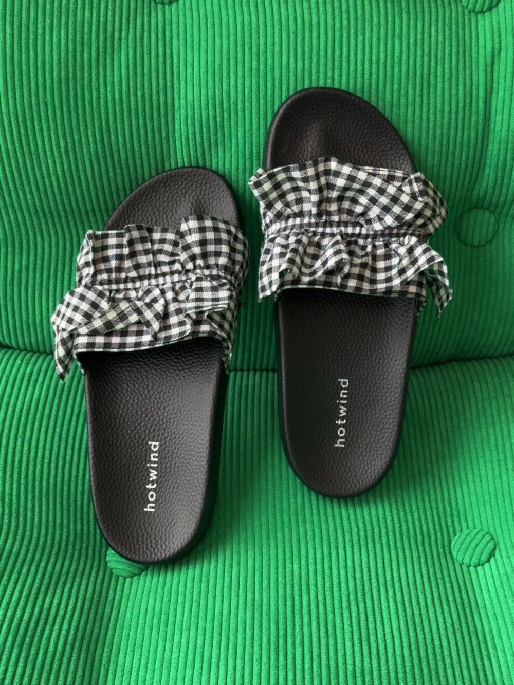 Gingham Slide Sandal, Black and White Shoes, Size 5.5 / 6, NEW, Vacation, Beach